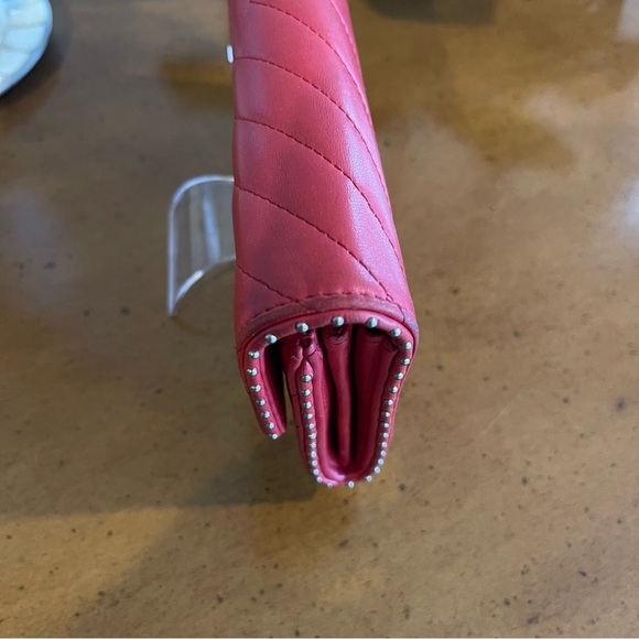 CHANEL V Stitch Chevron Studded Detail CC Logo Lambskin Long Trifold Wallet - Picture 6 of 17